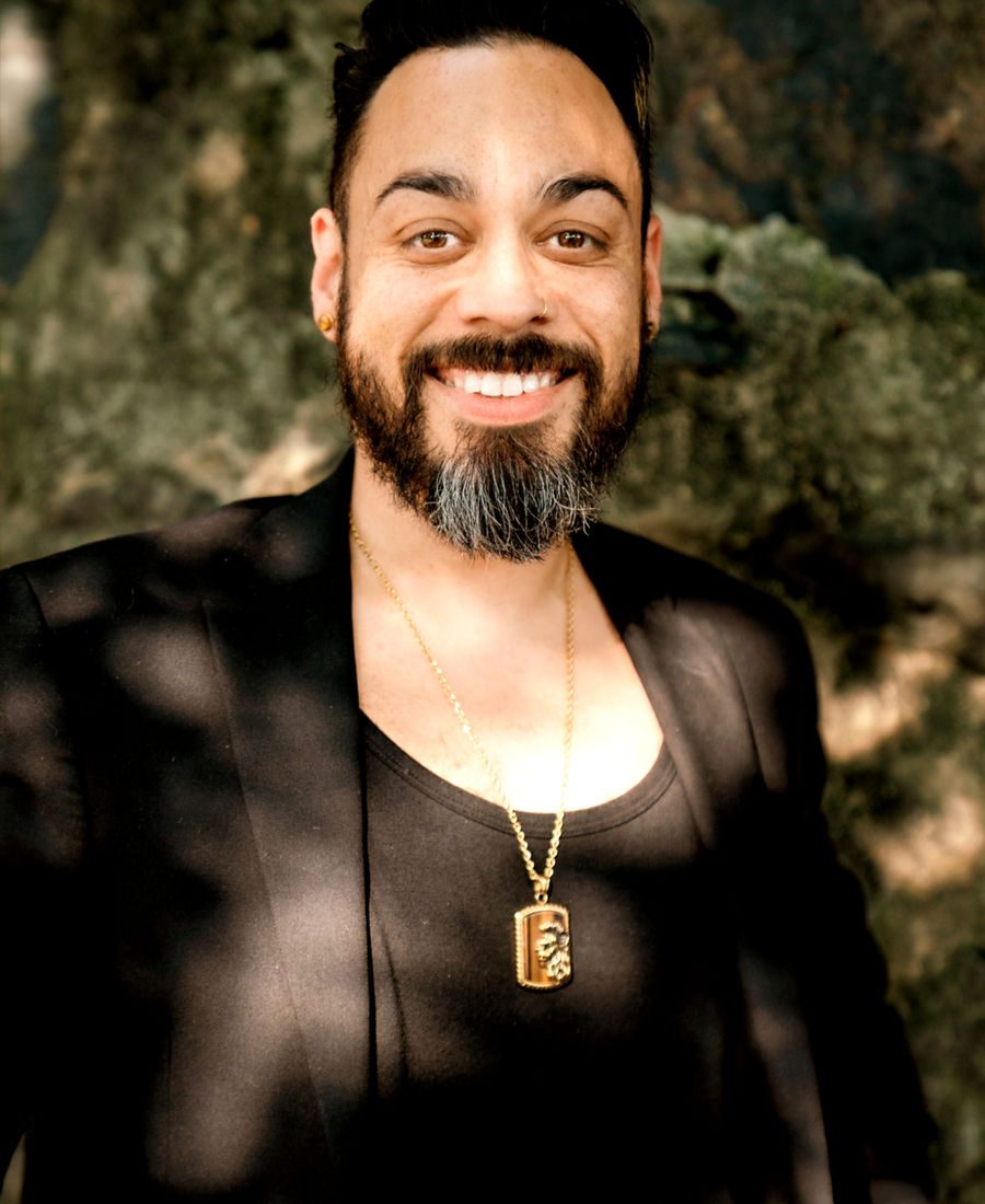 Luis Múnoz, Level 3 Stylist at Chromatics Beauty Lab